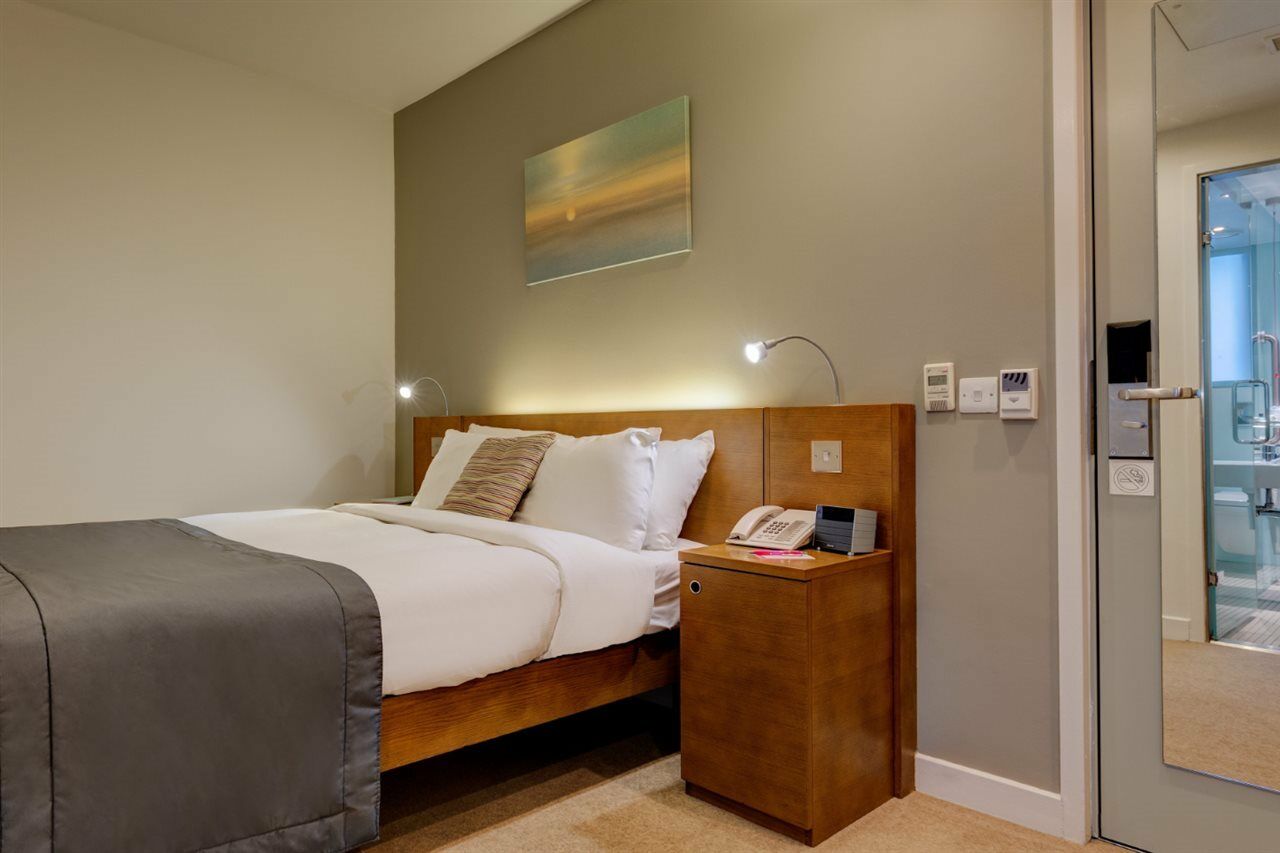 Hotel The Memoir Club, Formerly Ambassadors Bloomsbury